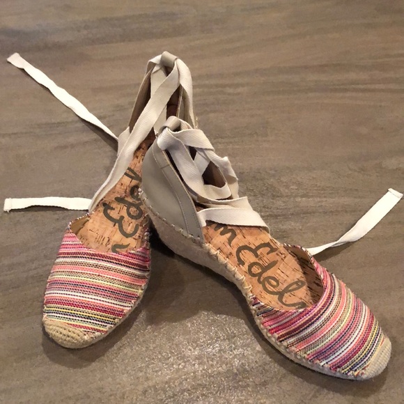 Sam Eldelman wedge - Picture 2 of 7